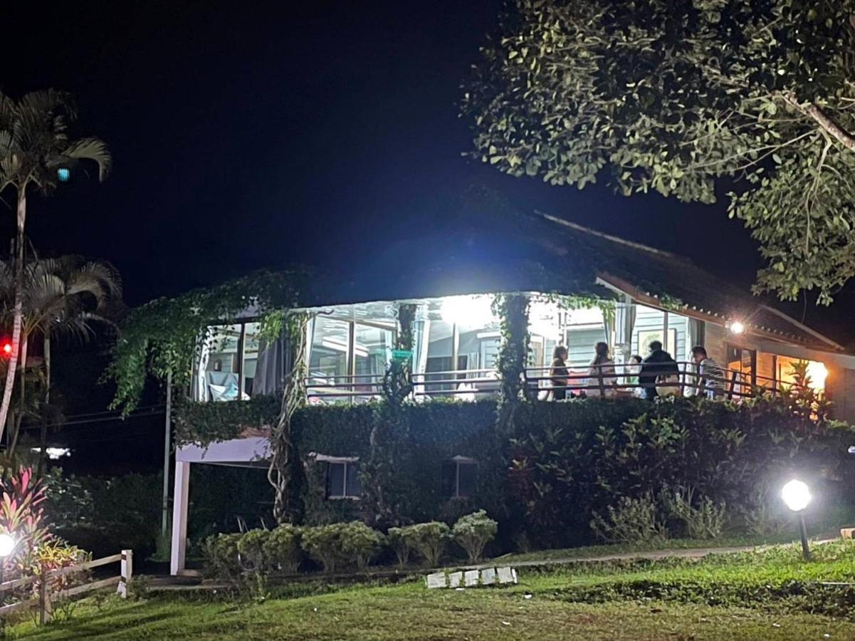 เขาเจ้าขา2 บ้านดอกไม้ Khao Kho Exterior photo