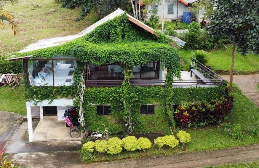 เขาเจ้าขา2 บ้านดอกไม้ Khao Kho Exterior photo