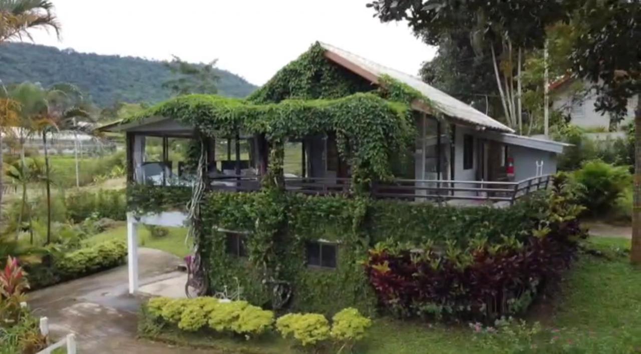 เขาเจ้าขา2 บ้านดอกไม้ Khao Kho Exterior photo